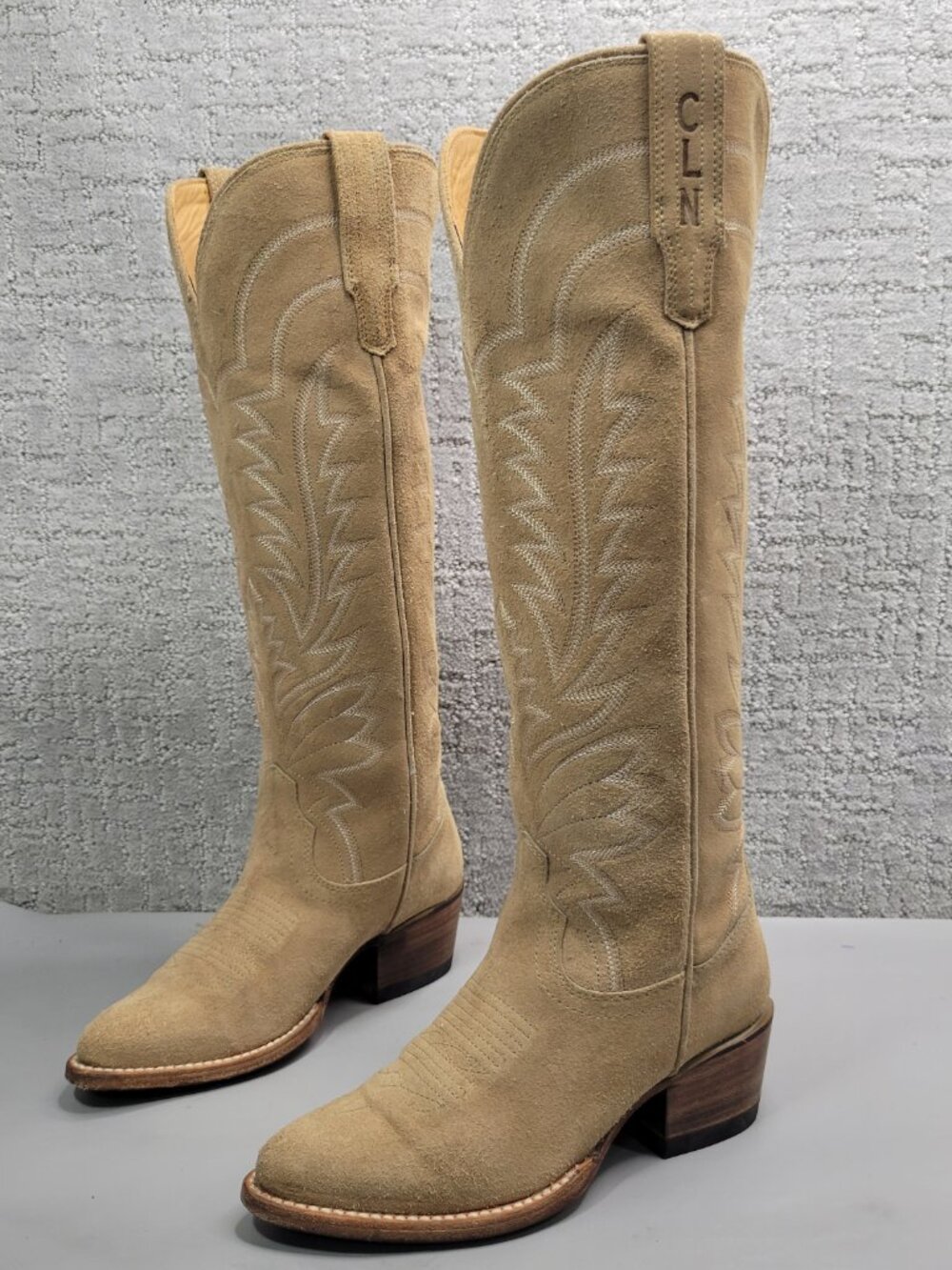 Tecovas The Abby Women's Size US 5B Driftwood Suede Cowgirl Boots. - Picture 9 of 13